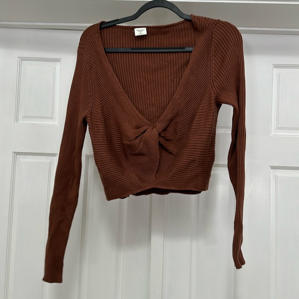 Abercrombie Cropped Sweater